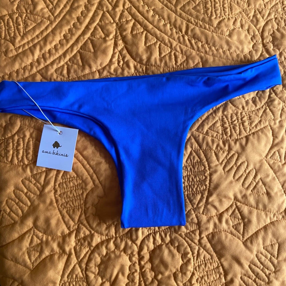 Bikini bottoms